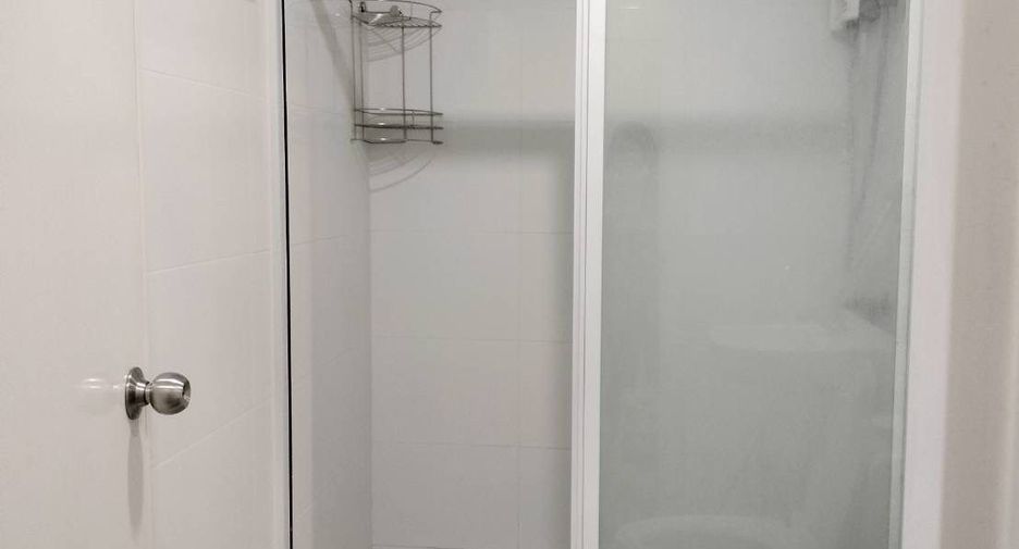 For sale 1 bed condo in Thon Buri, Bangkok