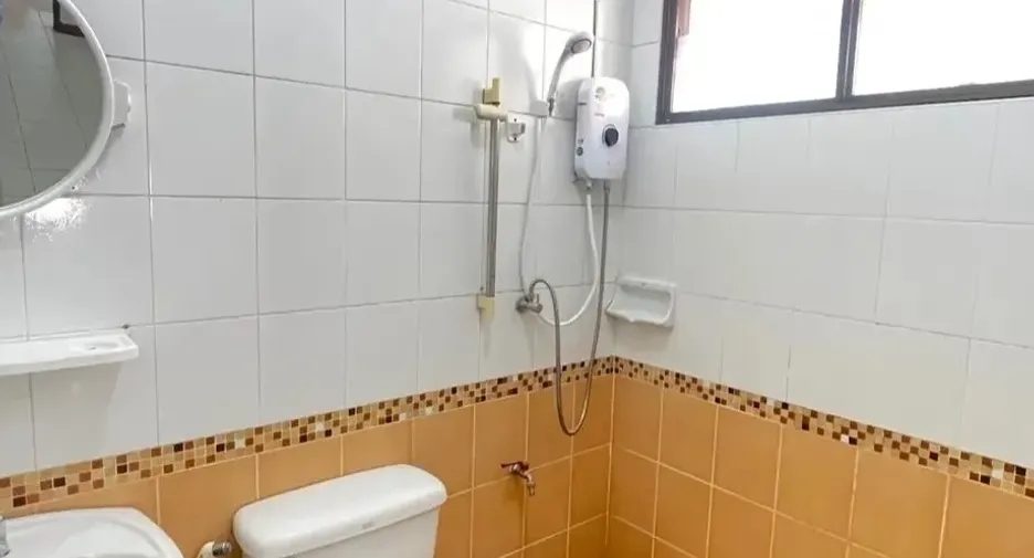 For rent 3 bedrooms house in Mueang Chiang Mai, Chiang Mai