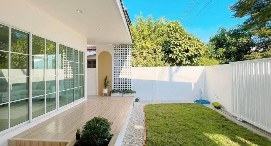 For rent 2 bedrooms house in Mueang Chiang Mai, Chiang Mai