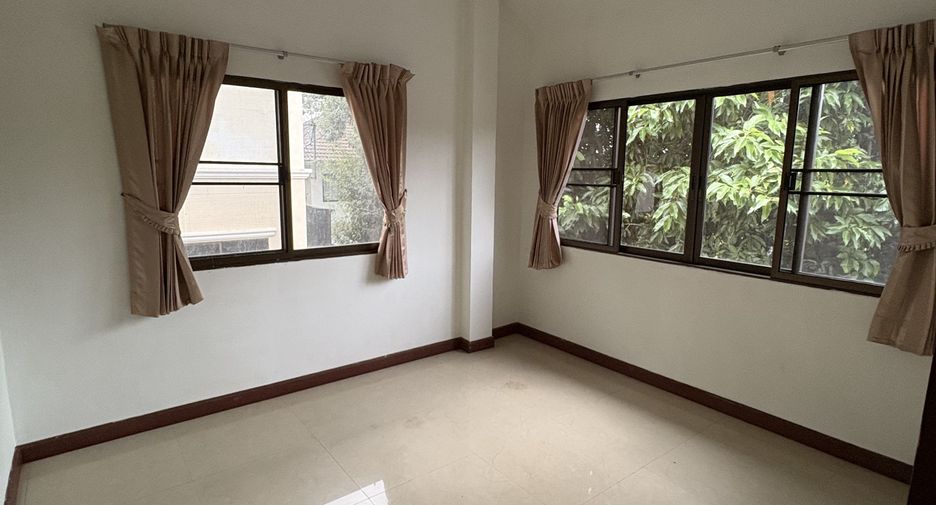 For rent 3 bedrooms house in Mae Rim, Chiang Mai