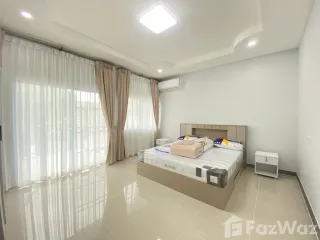 For rent 2 bedrooms townhouse in San Kamphaeng, Chiang Mai