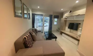 For rent 2 bedrooms townhouse in Mueang Chiang Mai, Chiang Mai