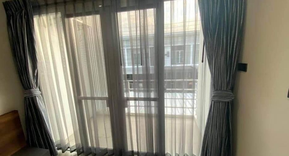 For rent 2 bedrooms townhouse in Mueang Chiang Mai, Chiang Mai