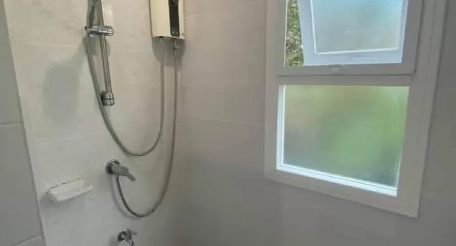 For rent 2 bedrooms townhouse in Mueang Chiang Mai, Chiang Mai