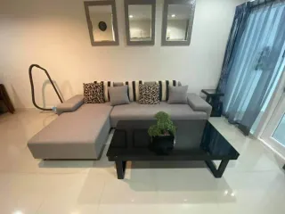 For rent 2 bedrooms townhouse in Mueang Chiang Mai, Chiang Mai