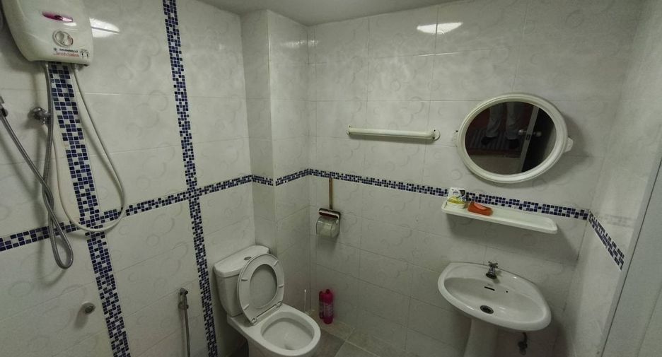 For rent 3 bedrooms house in Mueang Chiang Mai, Chiang Mai
