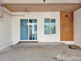 For rent 3 bedrooms townhouse in Mueang Chiang Mai, Chiang Mai
