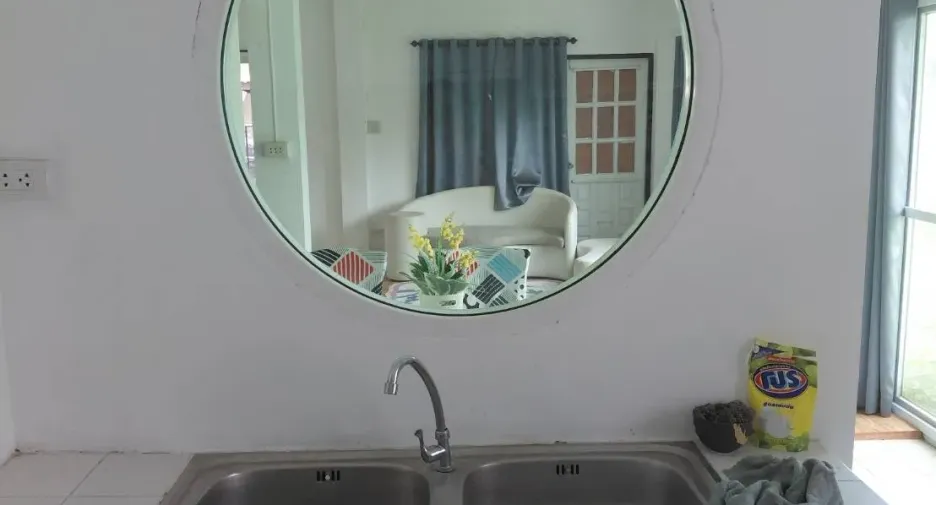 For rent 3 bedrooms house in Mueang Chiang Mai, Chiang Mai