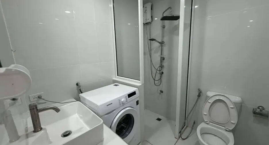 Condo en alquiler de 2 habitaciones en Mueang Chiang Mai, Chiang Mai