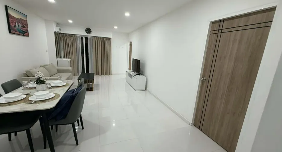 Condo en alquiler de 2 habitaciones en Mueang Chiang Mai, Chiang Mai