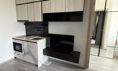 For rent 1 bed condo in Phra Khanong, Bangkok