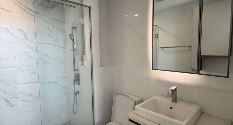 For rent 1 bed condo in Phra Khanong, Bangkok