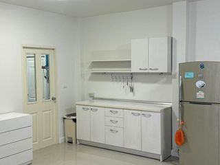 For rent 3 bedrooms house in Mueang Chiang Mai, Chiang Mai