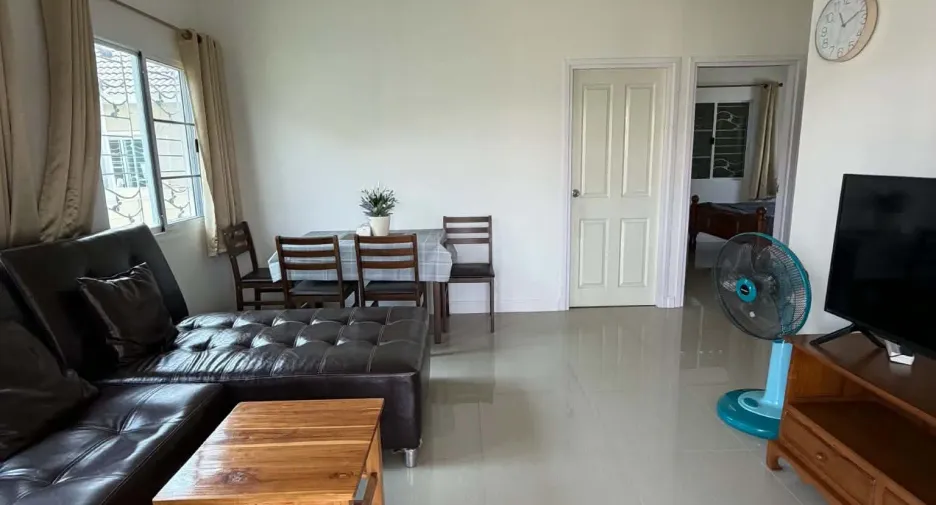 À louer 2 chambres maison à Hang Dong, Chiang Mai