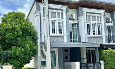 For rent 4 bedrooms townhouse in Mueang Chiang Mai, Chiang Mai
