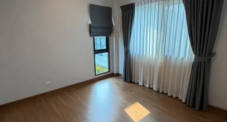 For rent 3 bedrooms house in Bang Phli, Samut Prakan