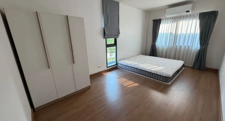 For rent 3 bedrooms house in Bang Phli, Samut Prakan