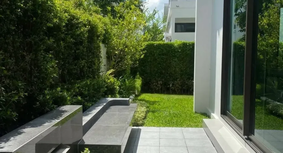 ขาย และ ให้เช่า 4 ห้องนอน บ้านเดี่ยว ใน บางพลี, สมุทรปราการ