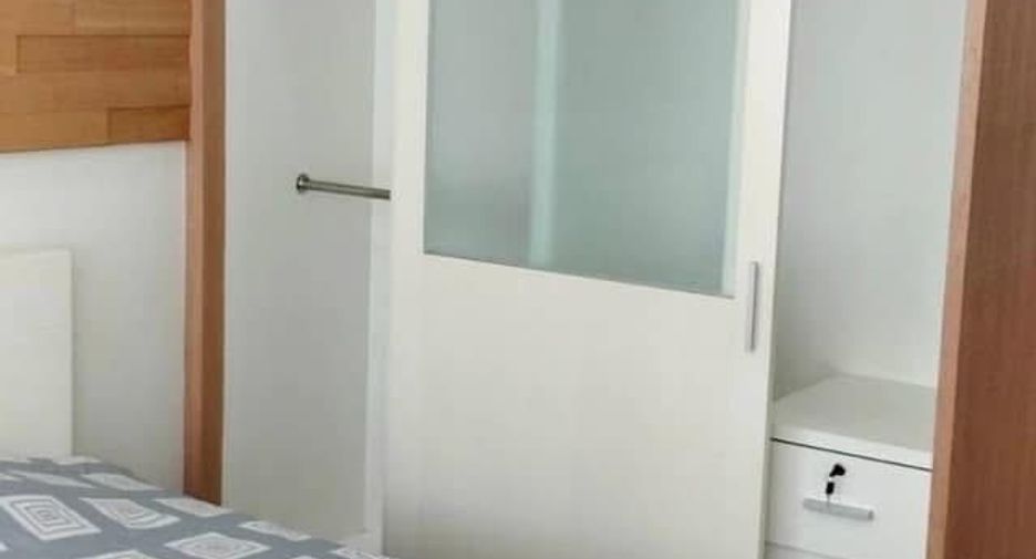 For rent 2 bedrooms townhouse in San Sai, Chiang Mai