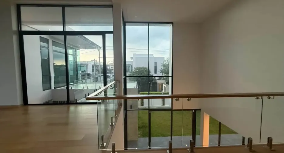 For rent 5 bedrooms house in Bang Khen, Bangkok