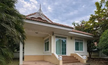 À louer 2 chambres maison à San Kamphaeng, Chiang Mai