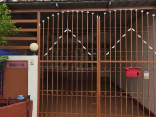 For rent 2 bedrooms house in Mueang Chiang Mai, Chiang Mai