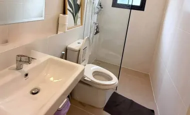 For rent 4 bedrooms house in Bang Phli, Samut Prakan