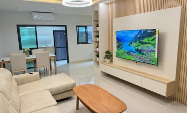 For rent 3 bedrooms townhouse in Bang Phli, Samut Prakan