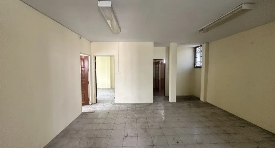 For sale warehouse in Bang Bua Thong, Nonthaburi