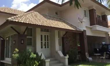 For rent 3 bedrooms house in Mueang Chiang Mai, Chiang Mai