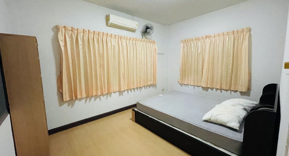 À louer 3 chambres maison à Doi Saket, Chiang Mai