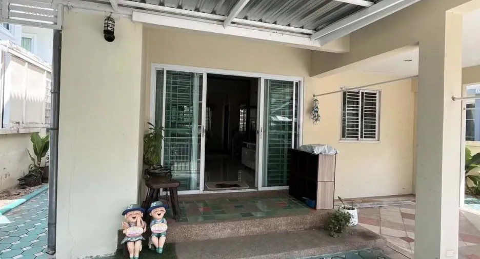 For rent 3 bedrooms house in San Sai, Chiang Mai