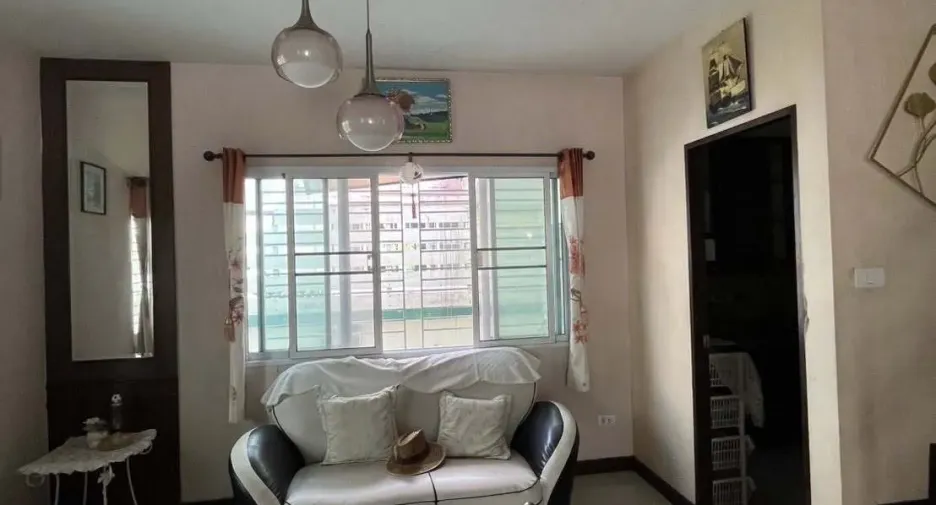 For rent 3 bedrooms house in San Sai, Chiang Mai