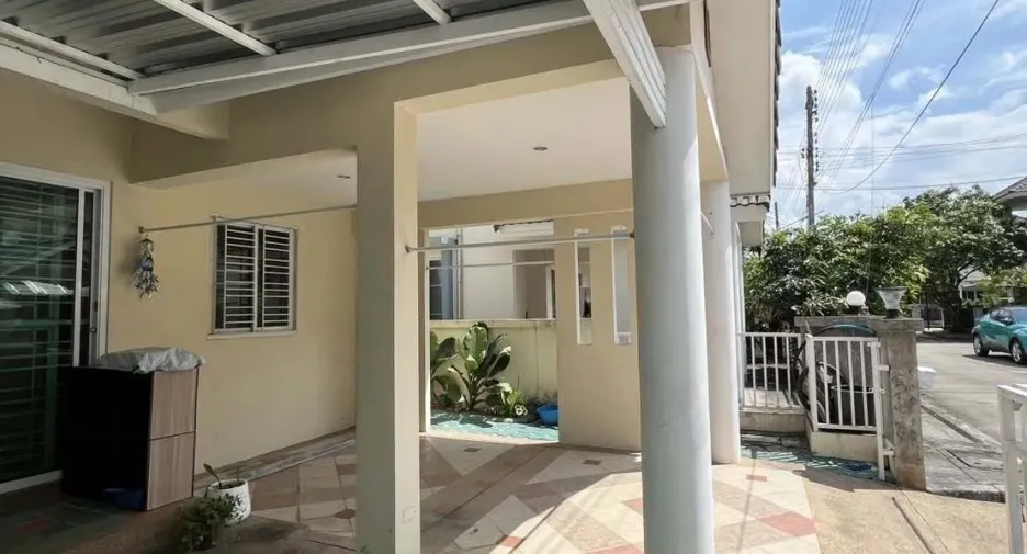 For rent 3 bedrooms house in San Sai, Chiang Mai