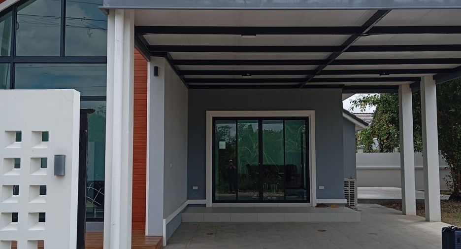 For rent 3 bedrooms house in Mueang Chiang Mai, Chiang Mai