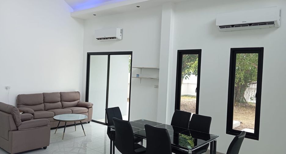 For rent 3 bedrooms house in Mueang Chiang Mai, Chiang Mai