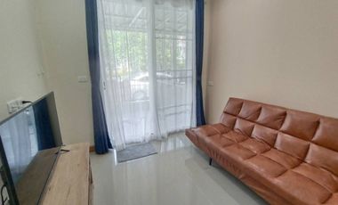 For rent 4 bedrooms townhouse in Mueang Chiang Mai, Chiang Mai