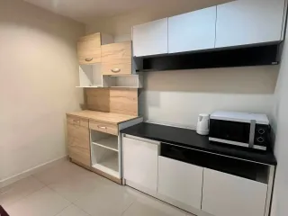 Casa adosada en alquiler de 2 habitaciones en Mueang Chiang Mai, Chiang Mai