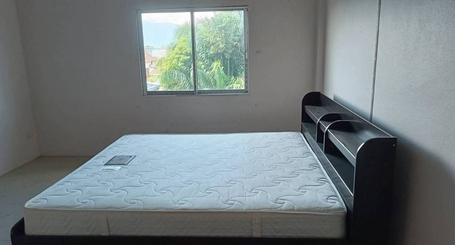 For rent 3 bedrooms townhouse in San Sai, Chiang Mai