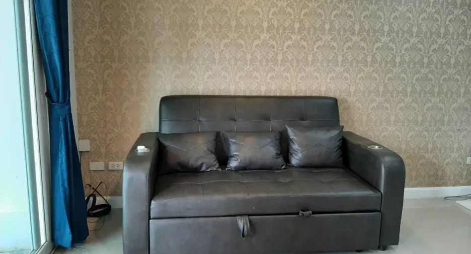 For rent 3 bedrooms townhouse in Mueang Chiang Mai, Chiang Mai