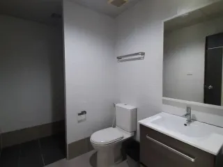 For rent 3 bedrooms townhouse in Mueang Chiang Mai, Chiang Mai