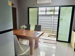 For rent 3 bedrooms townhouse in Mueang Chiang Mai, Chiang Mai