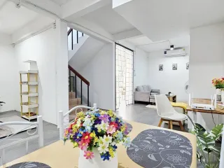 For rent 3 bedrooms townhouse in Mueang Chiang Mai, Chiang Mai