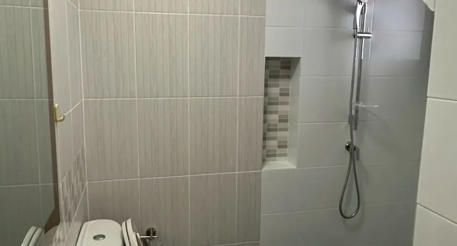 For rent 2 bedrooms townhouse in Mueang Chiang Mai, Chiang Mai