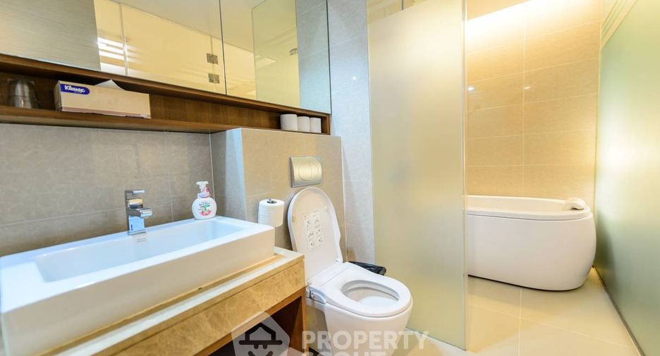 For rent 1 bed condo in Watthana, Bangkok
