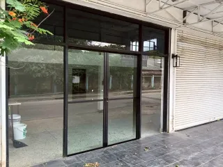 For rent 4 bedrooms retail Space in Mueang Chiang Mai, Chiang Mai