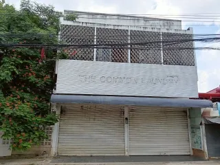 For rent 4 bedrooms retail Space in Mueang Chiang Mai, Chiang Mai