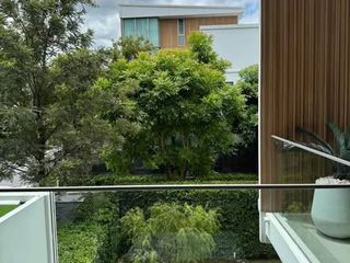 For rent 3 bedrooms house in Saphan Sung, Bangkok