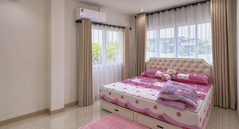 Haus zur Miete mit 3 Zimmer in Saraphi, Chiang Mai