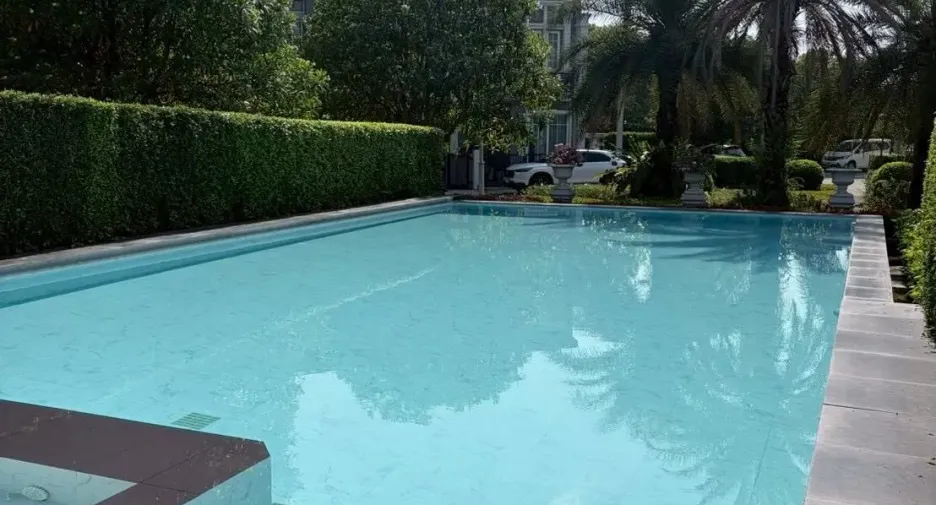 For rent 3 bedrooms townhouse in Mueang Chiang Mai, Chiang Mai